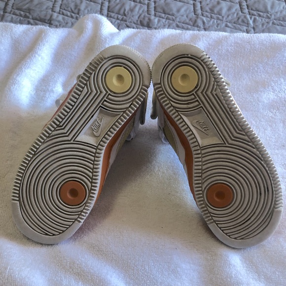 Boys Nike air Jordan fusion 5 shoes - size 3.5y - Picture 3 of 4